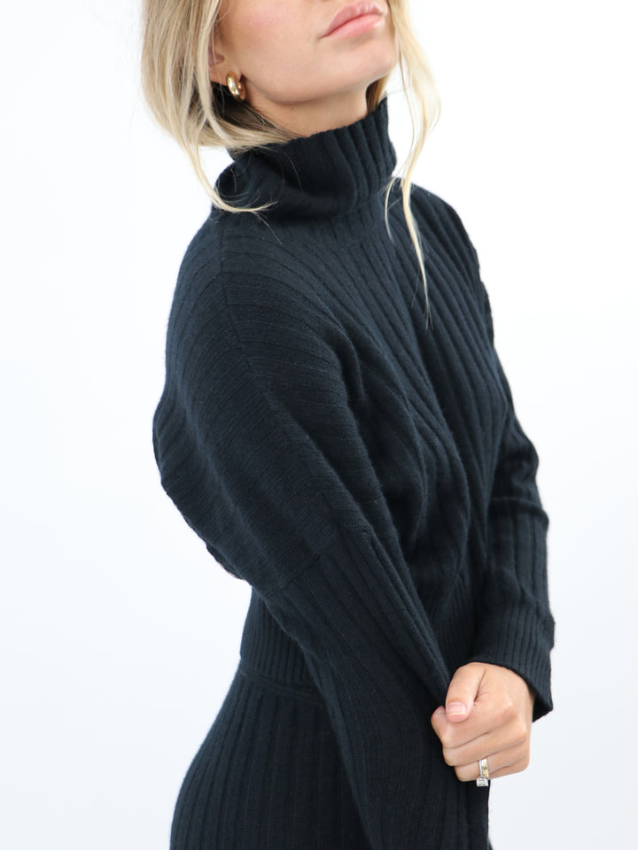 Cropped Ribbed Cashmere Turtleneck #BLACK