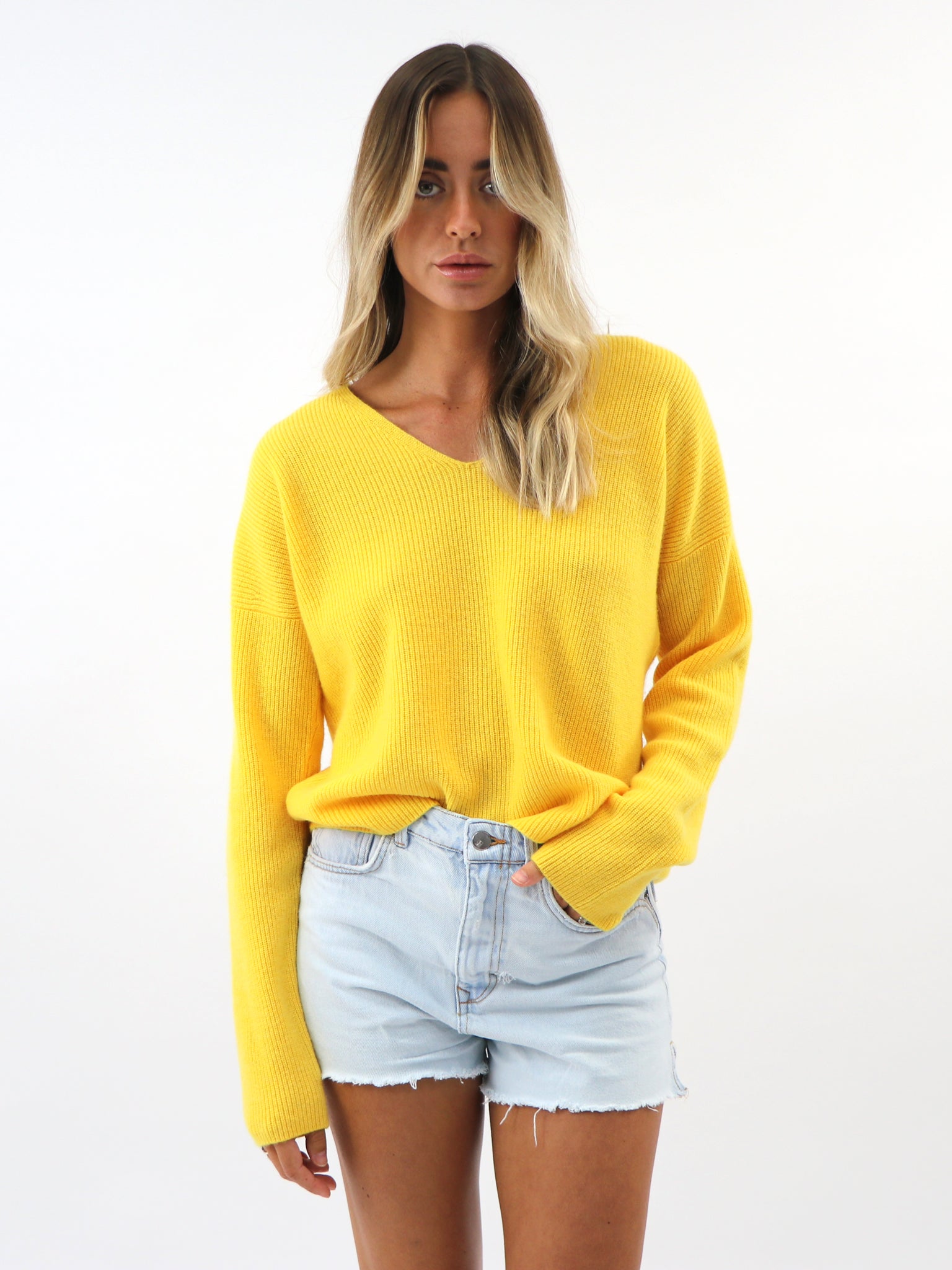 V neck fisherman knit sweater