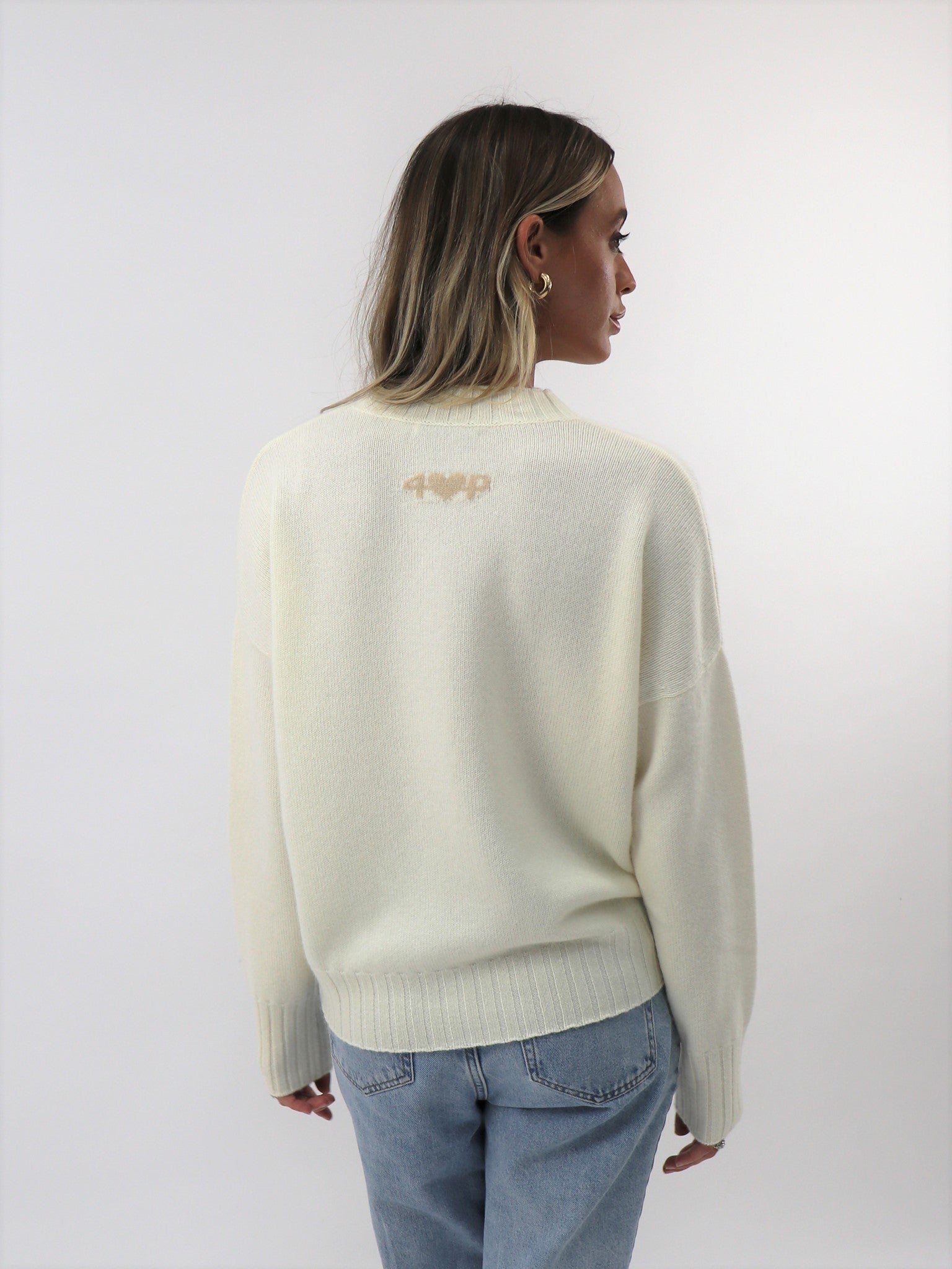 Cashmere Crewneck Pullover