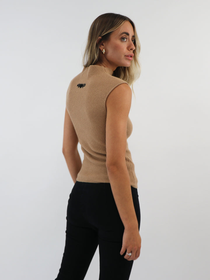 Sleeveless Cashmere fitted top #CAMEL