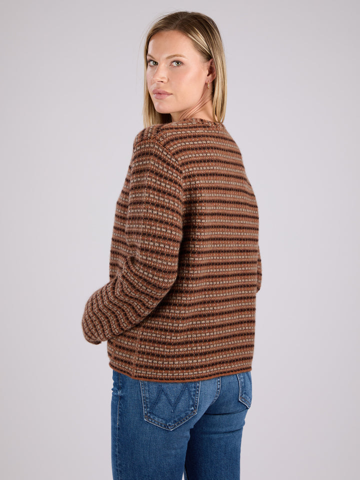 Cashmere Jacket with front button closure, patch pockets in tweed like pattern