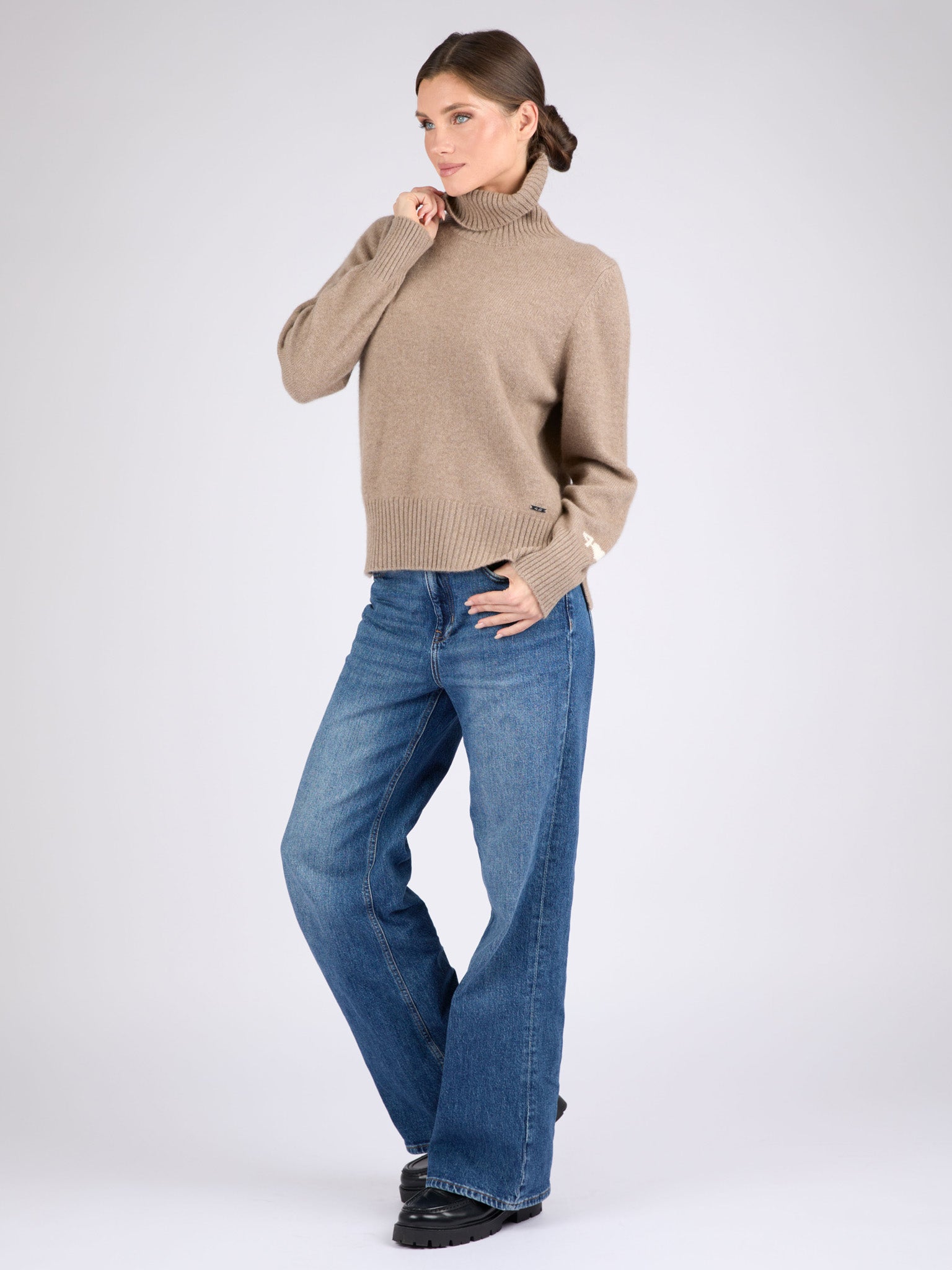 Women Cashmere Turtleneck