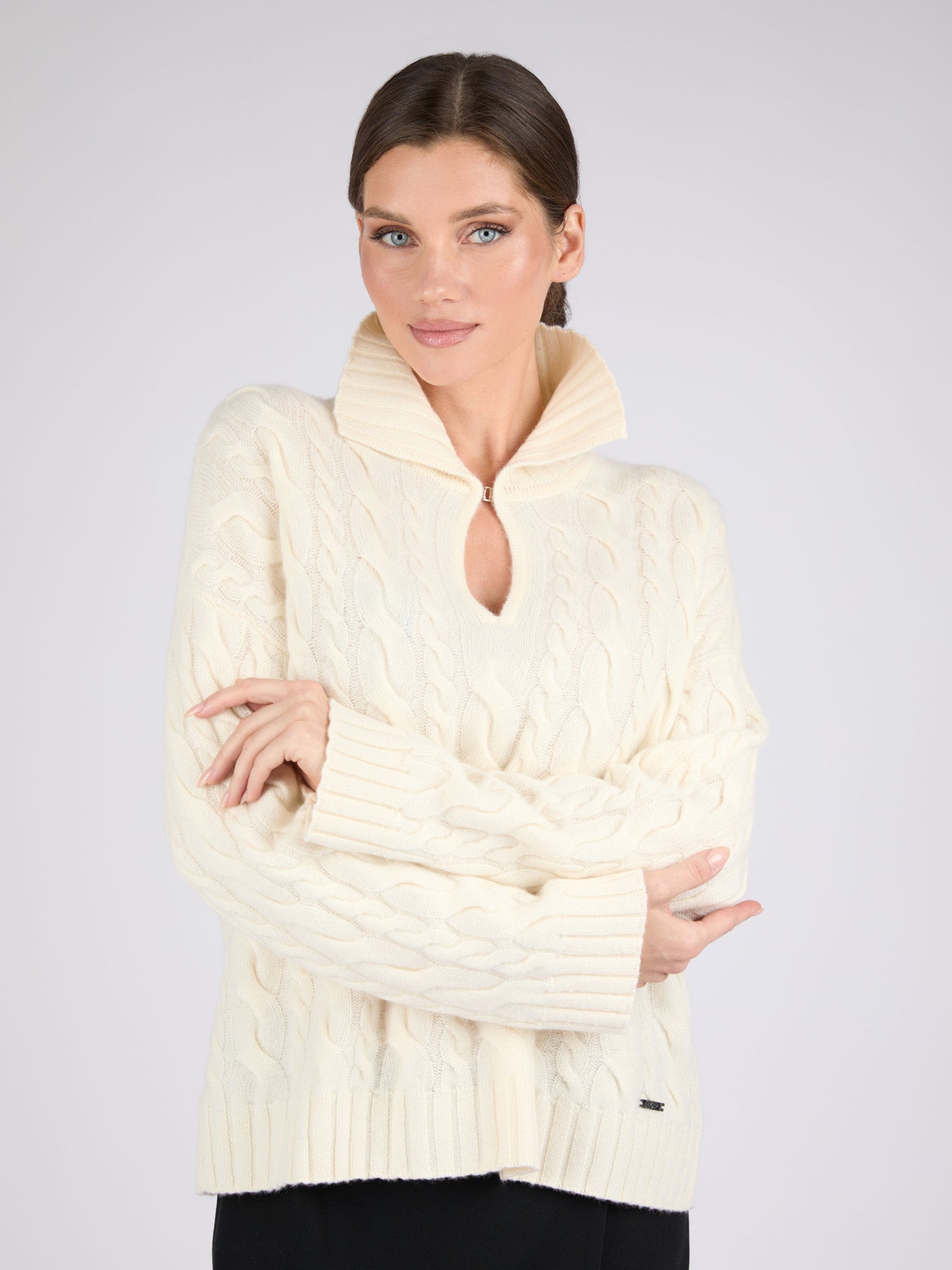 Women Cable knit Cashmere Sweater