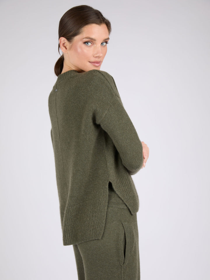 Women Cashmere Crewneck with High/Low hem #MOSS