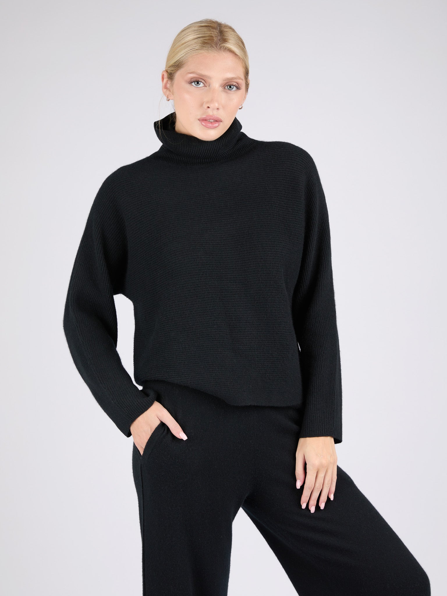 Ribbed Cashmere Turtleneck