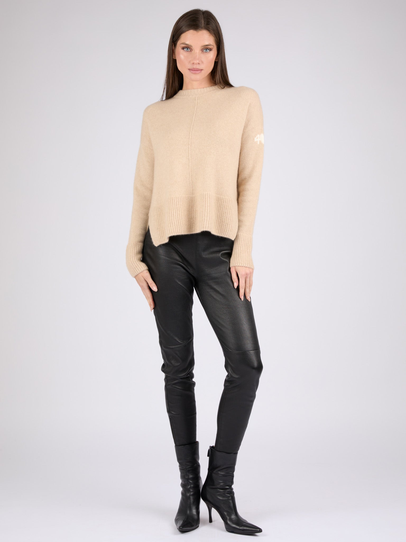 Women Cashmere Crewneck with High/Low hem