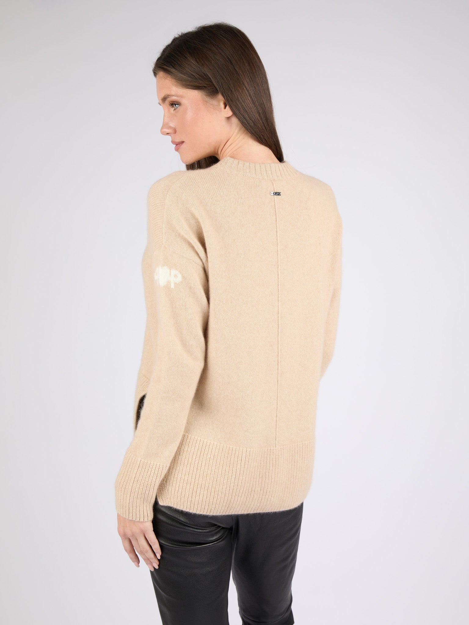 Women Cashmere Crewneck with High/Low hem