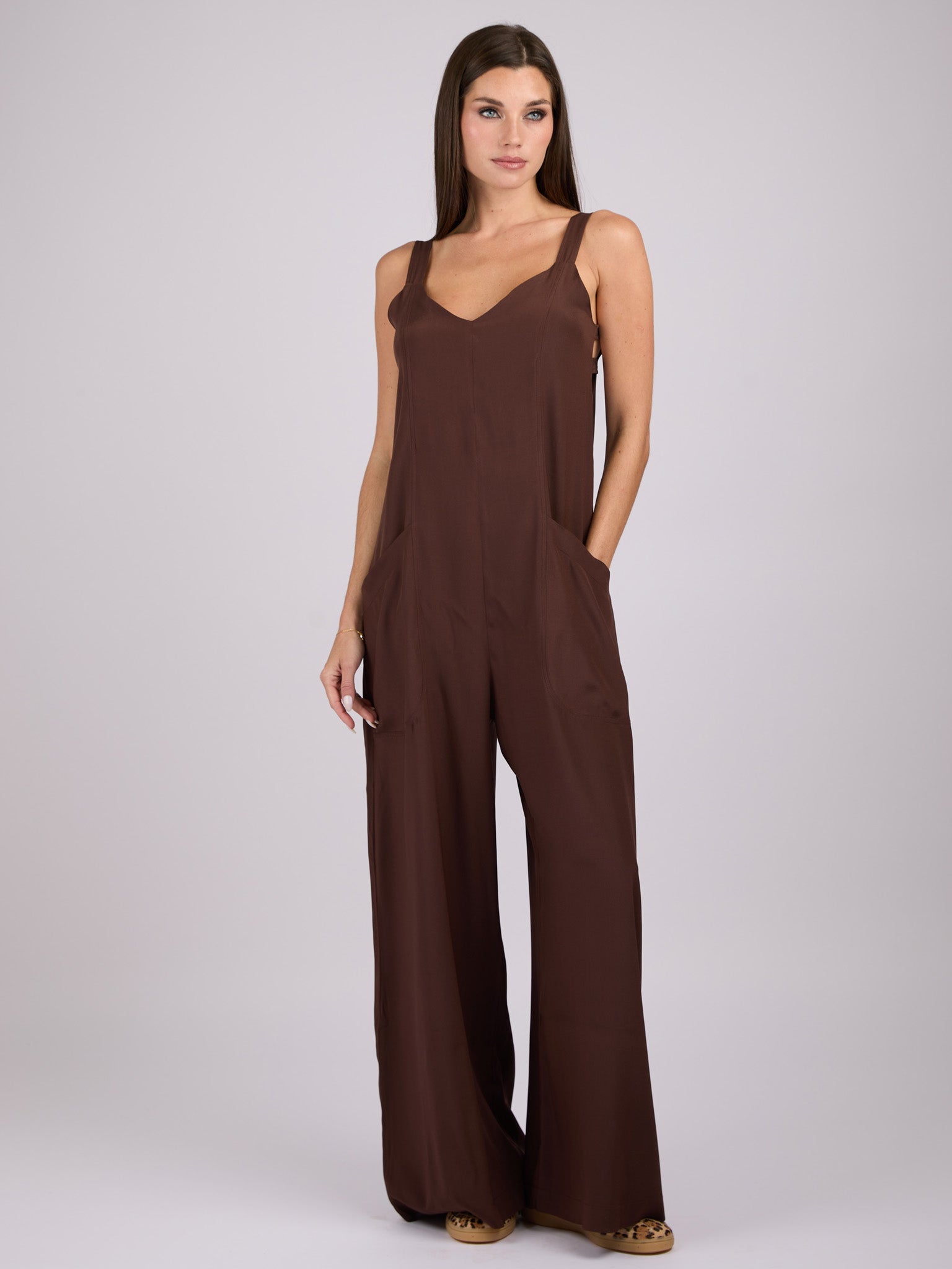 Silk sleeveless jumpsuit with wide legs and side pockets #SABLE 
