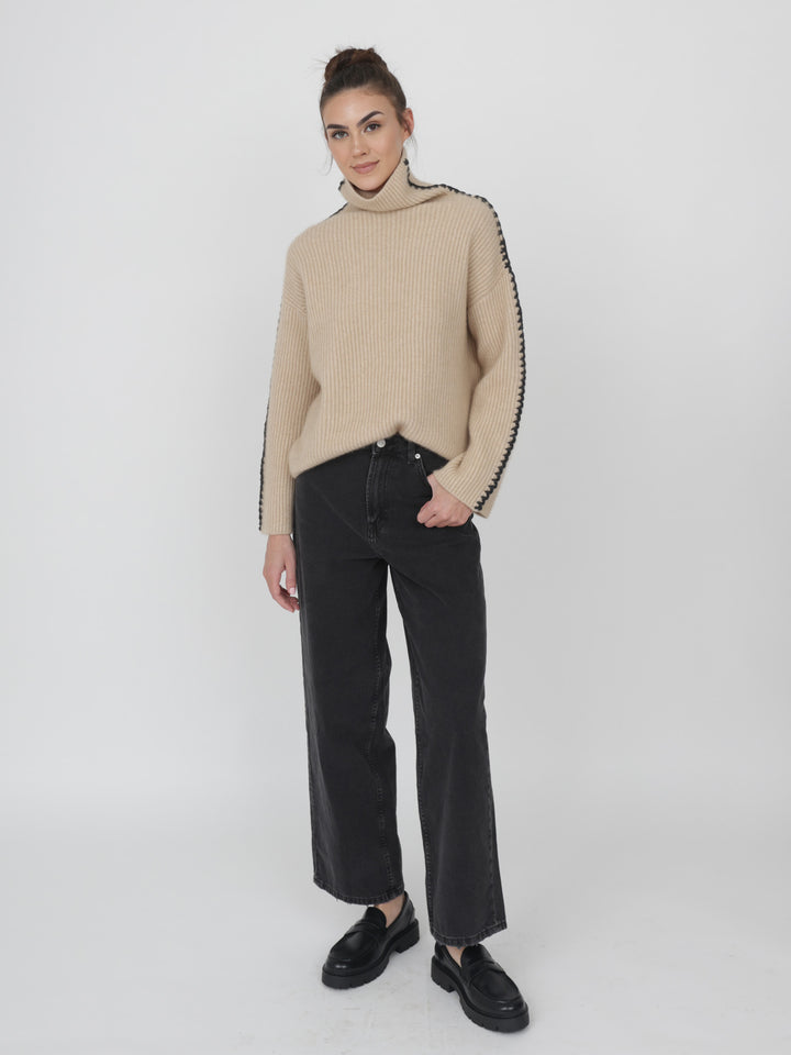 Cashmere Turtleneck with detail on Sleeves #OAT