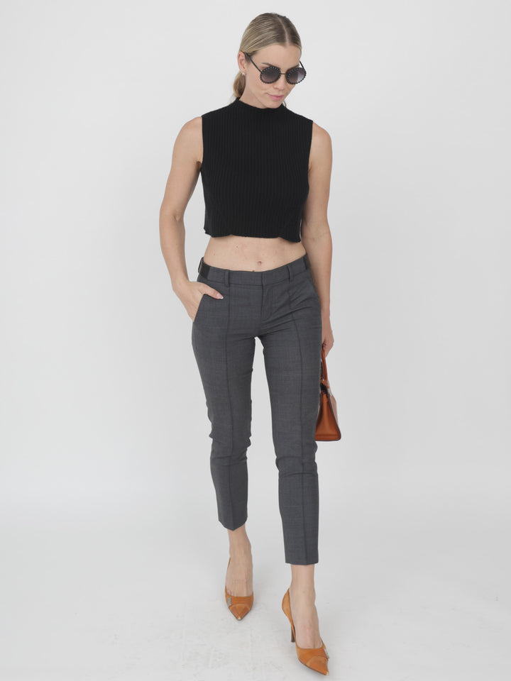 Sleeveless Cashmere Cropped Top #BLACK