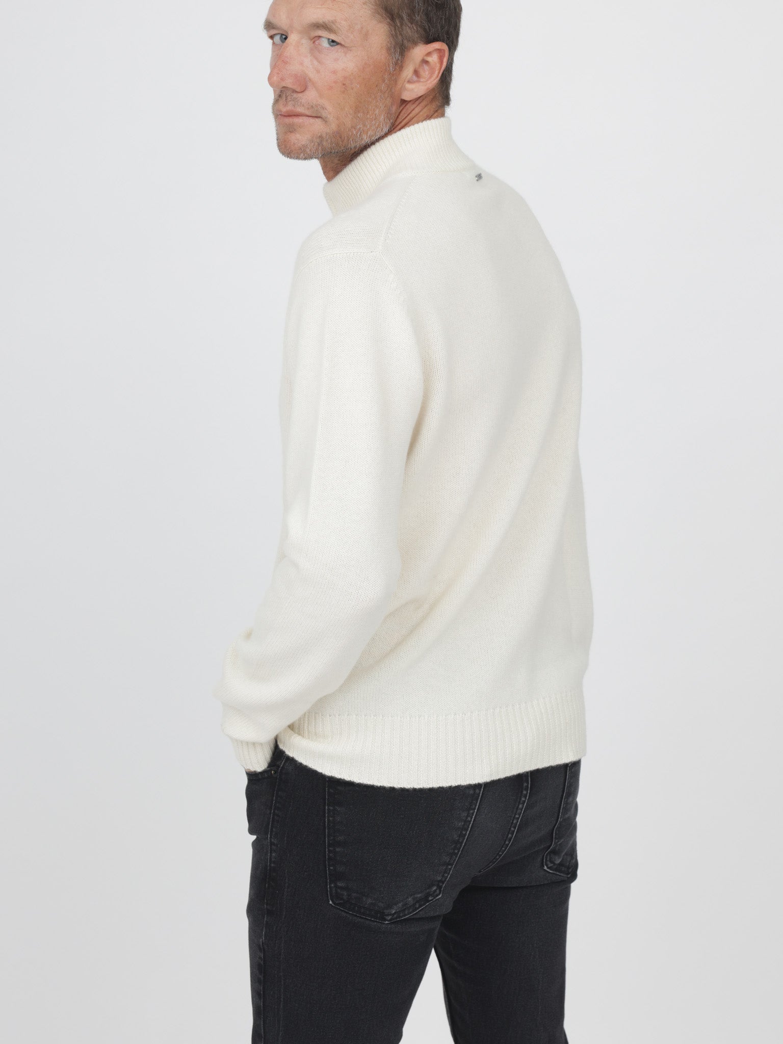 Men Cashmere Quarter Zip