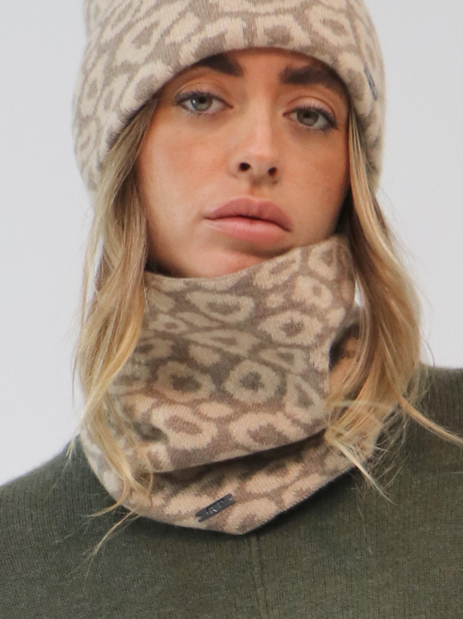 Leopard Print Gaiter