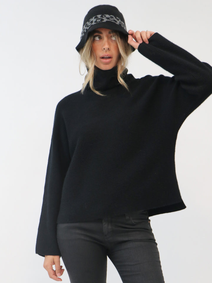 Cashmere Bucket Hat