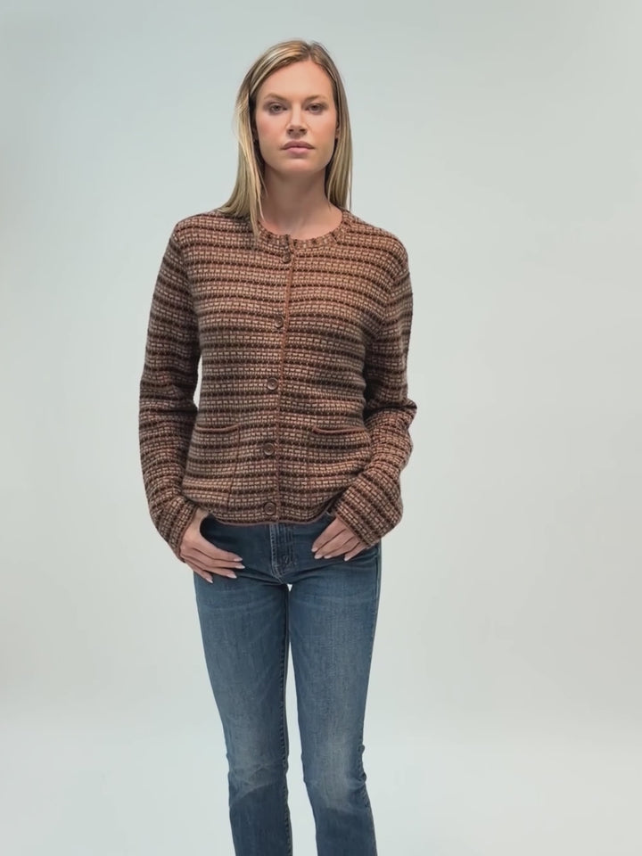 Cashmere Jacket with front button closure, patch pockets in tweed like pattern