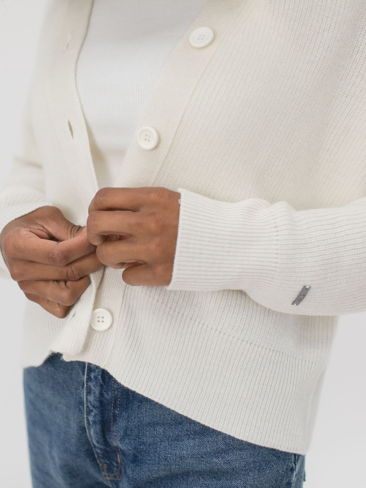 Cashmere Cropped Cardigan