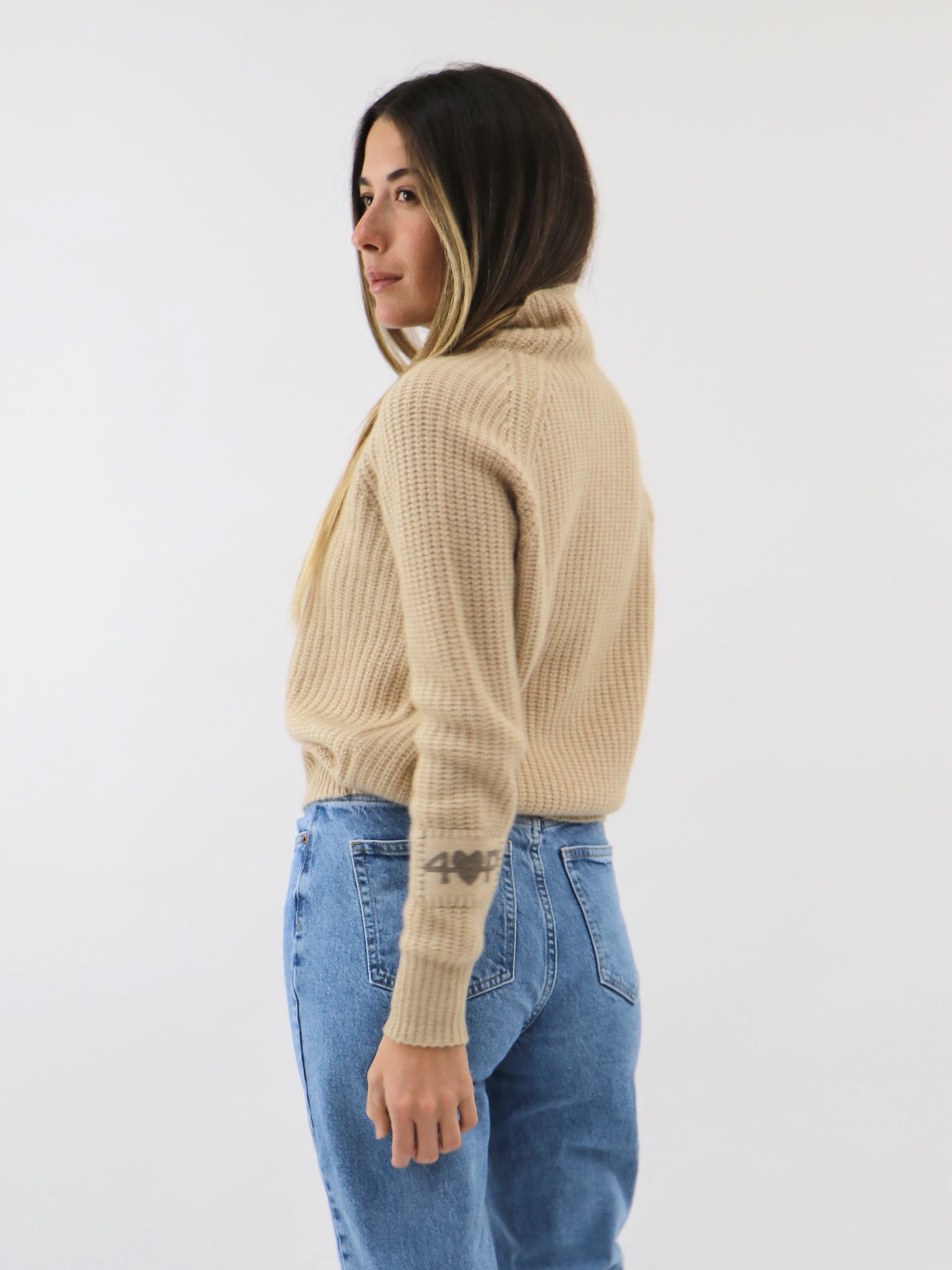 Ribbed Mock neck Cashmere Sweater