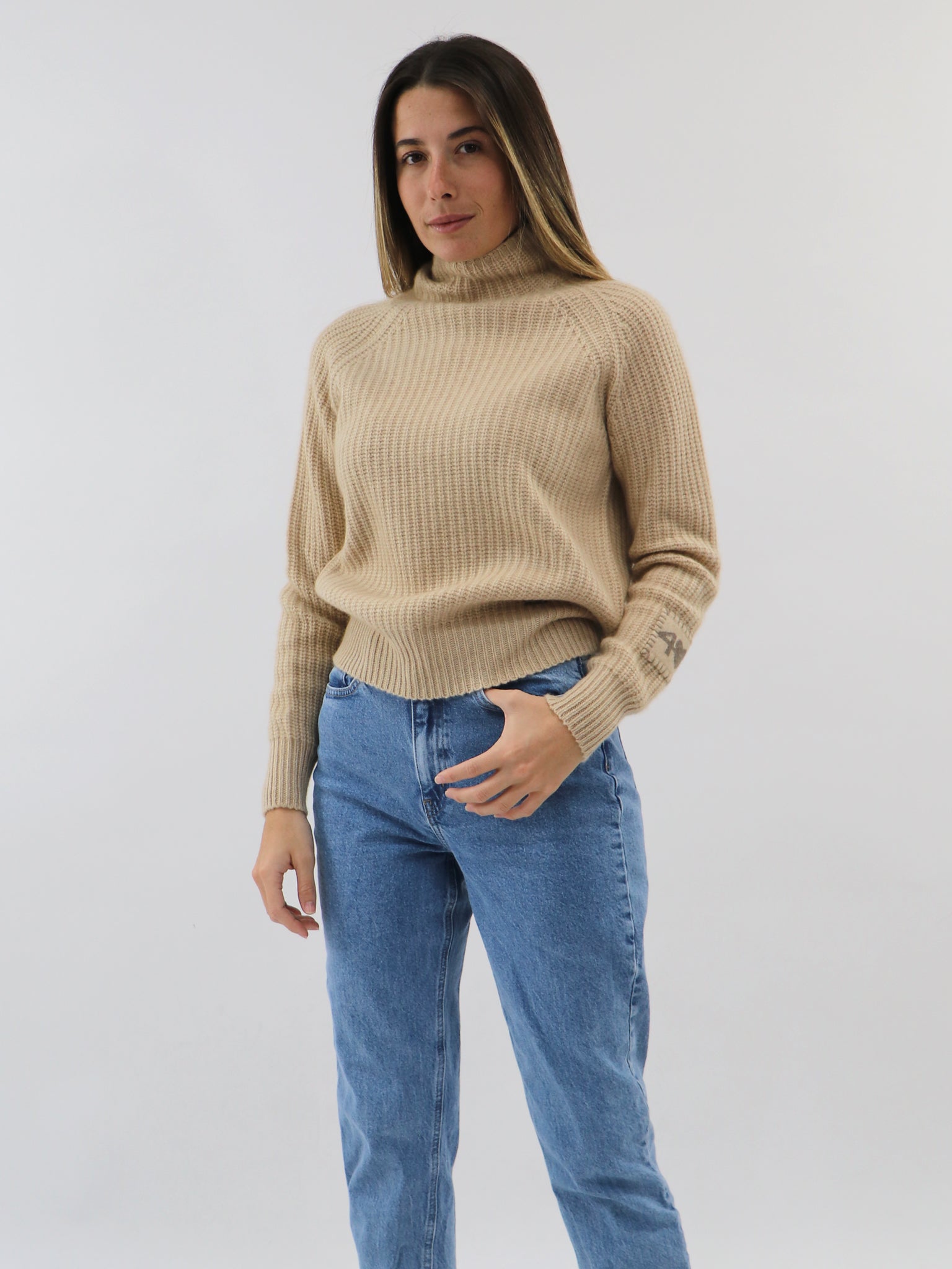 Ribbed Mock neck Cashmere Sweater