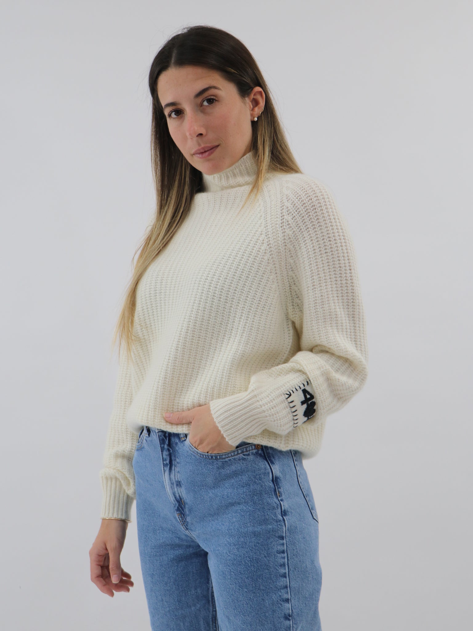 Ribbed Mock neck Cashmere Sweater