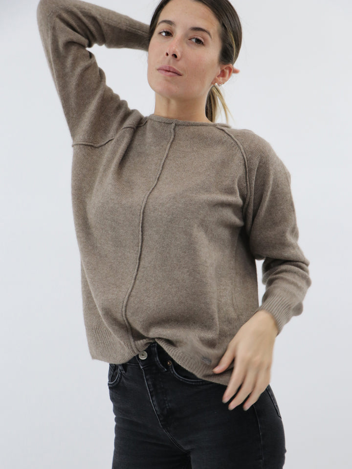 Boatneck Lightweight Cashmere Sweater #FAWN