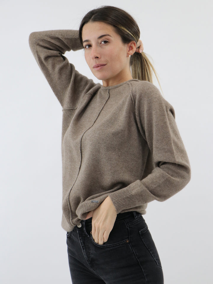 Boatneck Lightweight Cashmere Sweater #FAWN