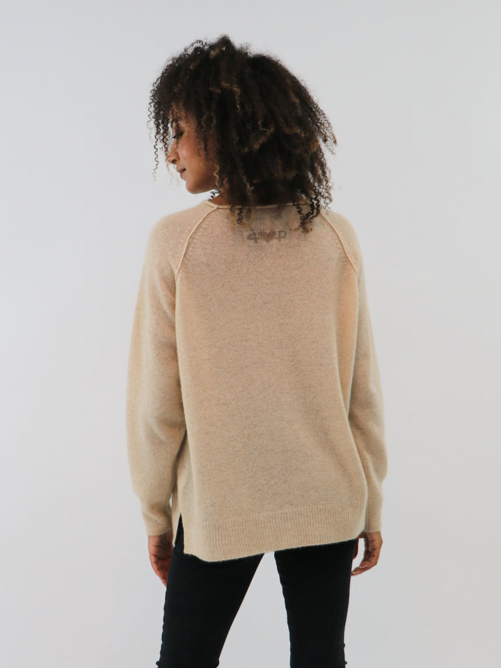 Boatneck Lightweight Cashmere Sweater #OAT