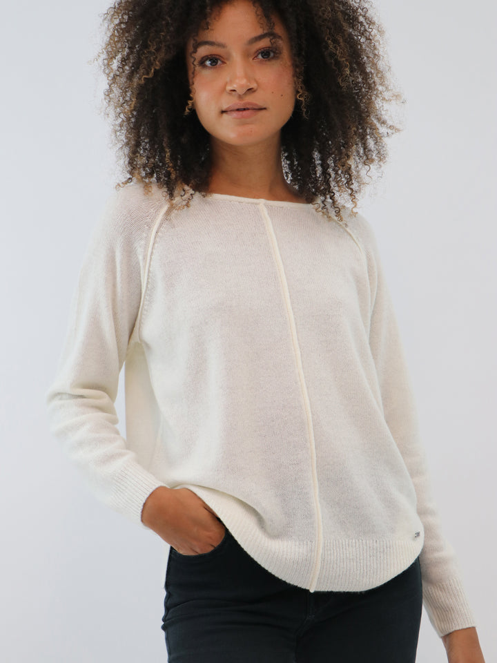 Boatneck Lightweight Cashmere Sweater #PEARL