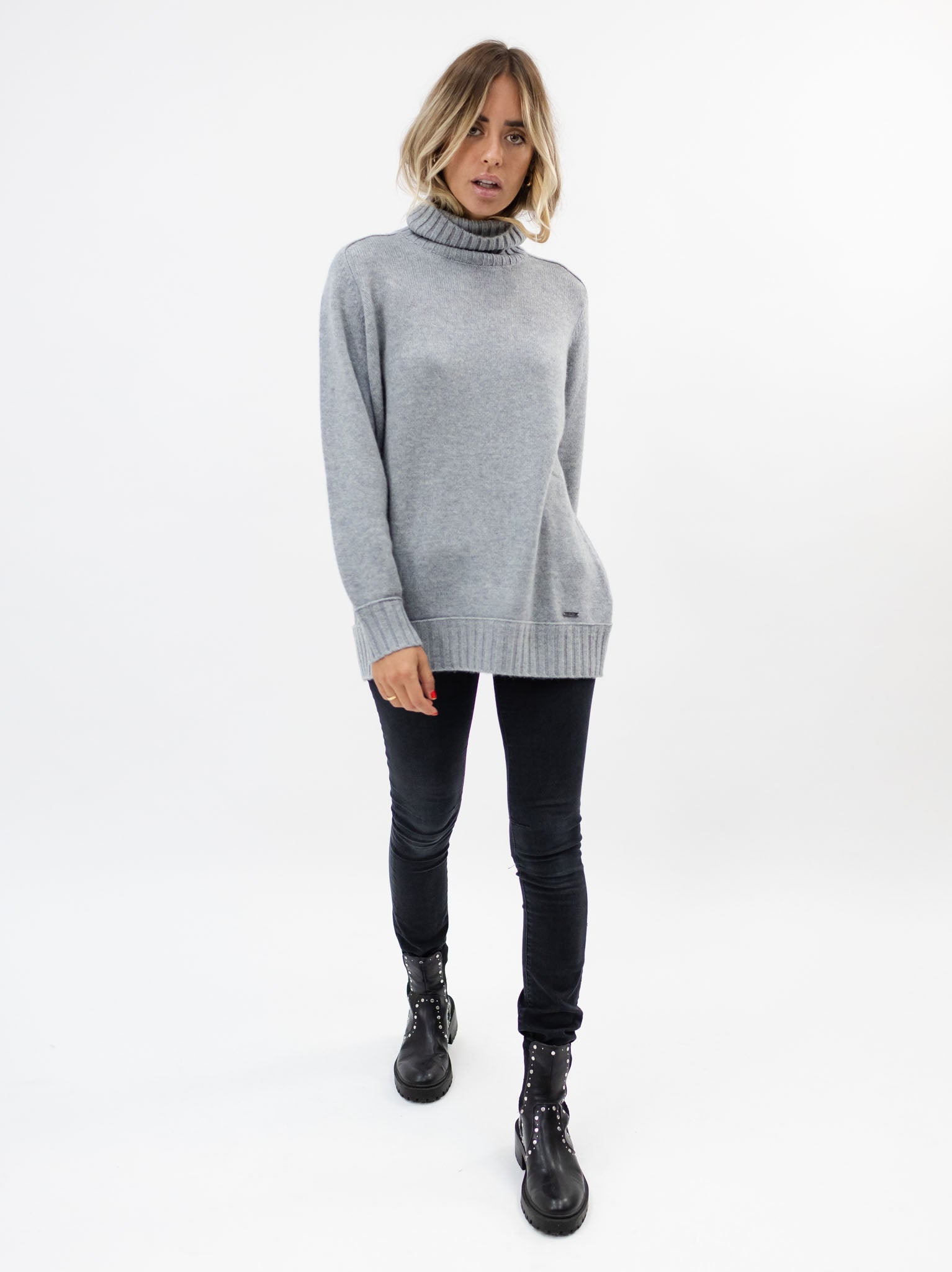 Cashmere Turtleneck