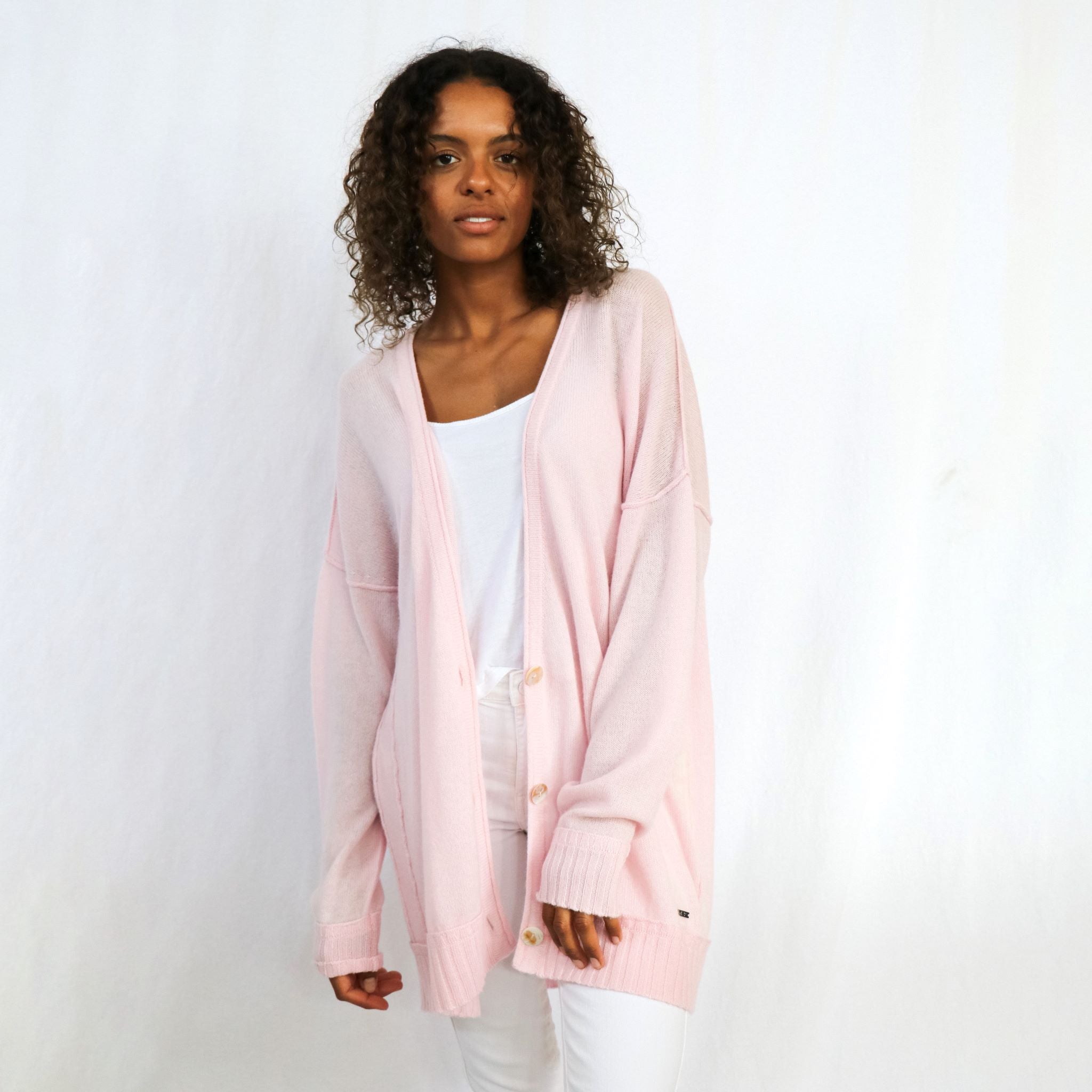 Ultra Light 3 Buttons Women Cashmere Cardigan