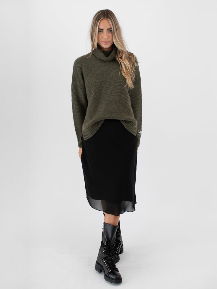 Relaxed Fit Cashmere Turtleneck #MOSS