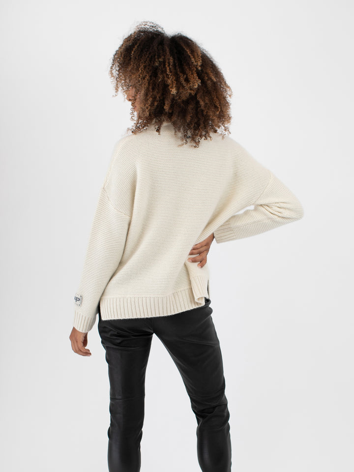Relaxed Fit Cashmere Turtleneck #PEARL