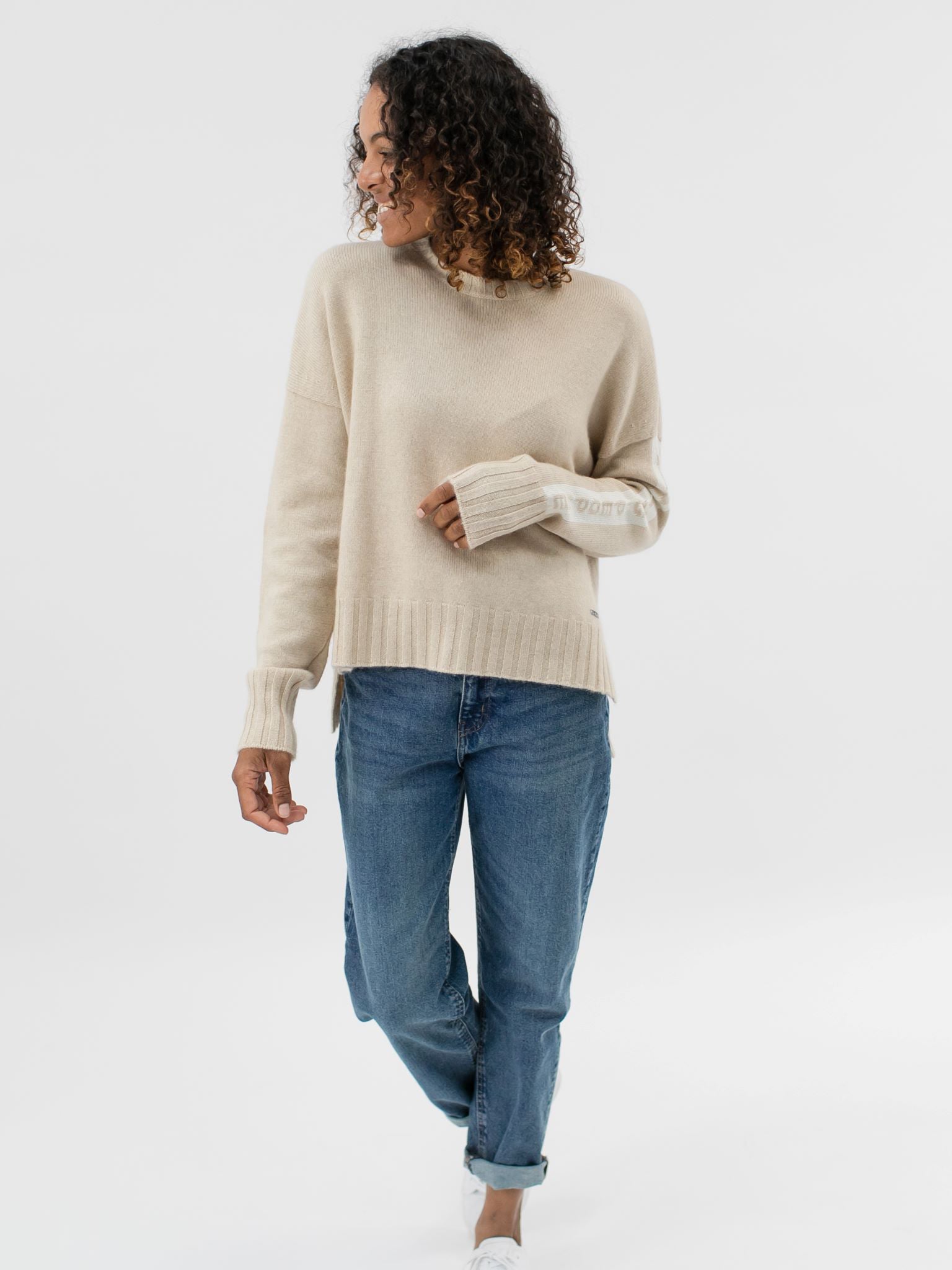 Cashmere Crewneck with High and Low Hem