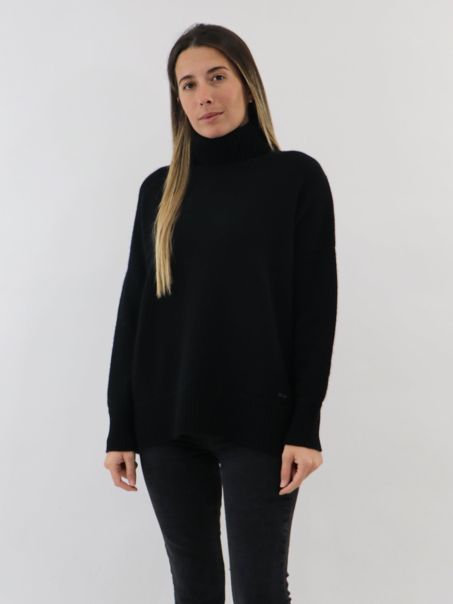 Cashmere Turtleneck