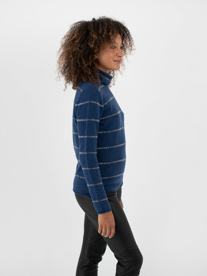 Loose Fit Cashmere Turtleneck #DUTCH BLUE