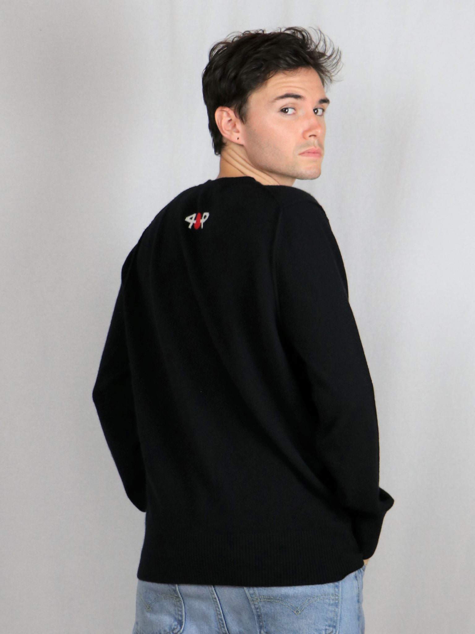 Men's Classic Cashmere V-Neck #BLACK