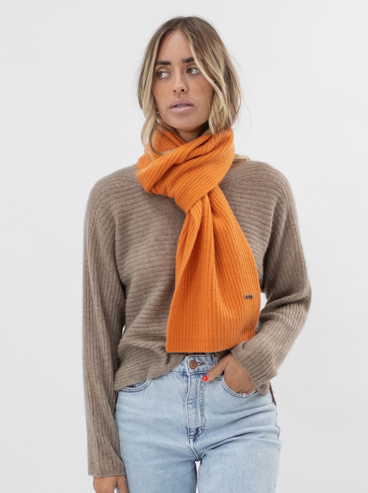 Loose Knit Cashmere Scarf