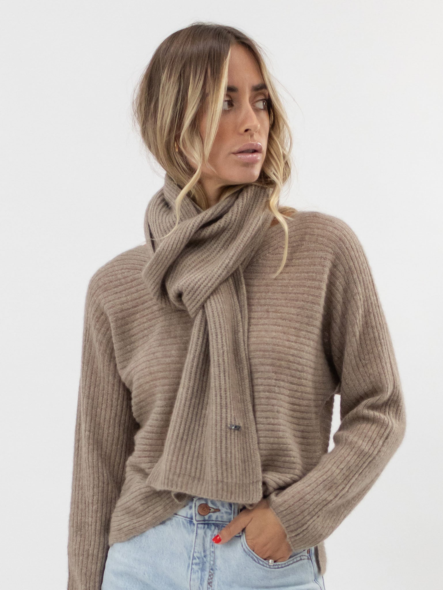 Loose Knit Cashmere Scarf